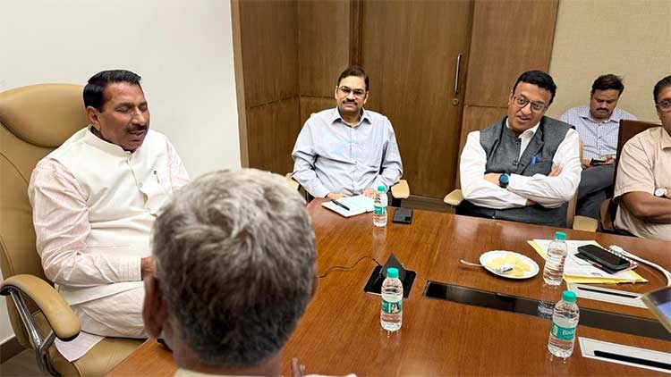 किसानों की मांगों पर कृषि मंत्री श्री कंषाना ने दिया सकारात्मक आश्वासन