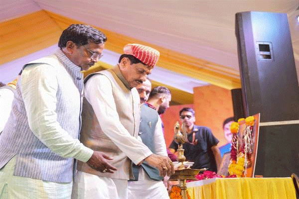 प्राचीन भारतीय ज्ञान परंपरा को गहराई से समझने के लिये उन्हें उज्जैन के सांदिपनी आश्रम अवश्य आना चाहिए : मुख्यमंत्री डॉ. यादव